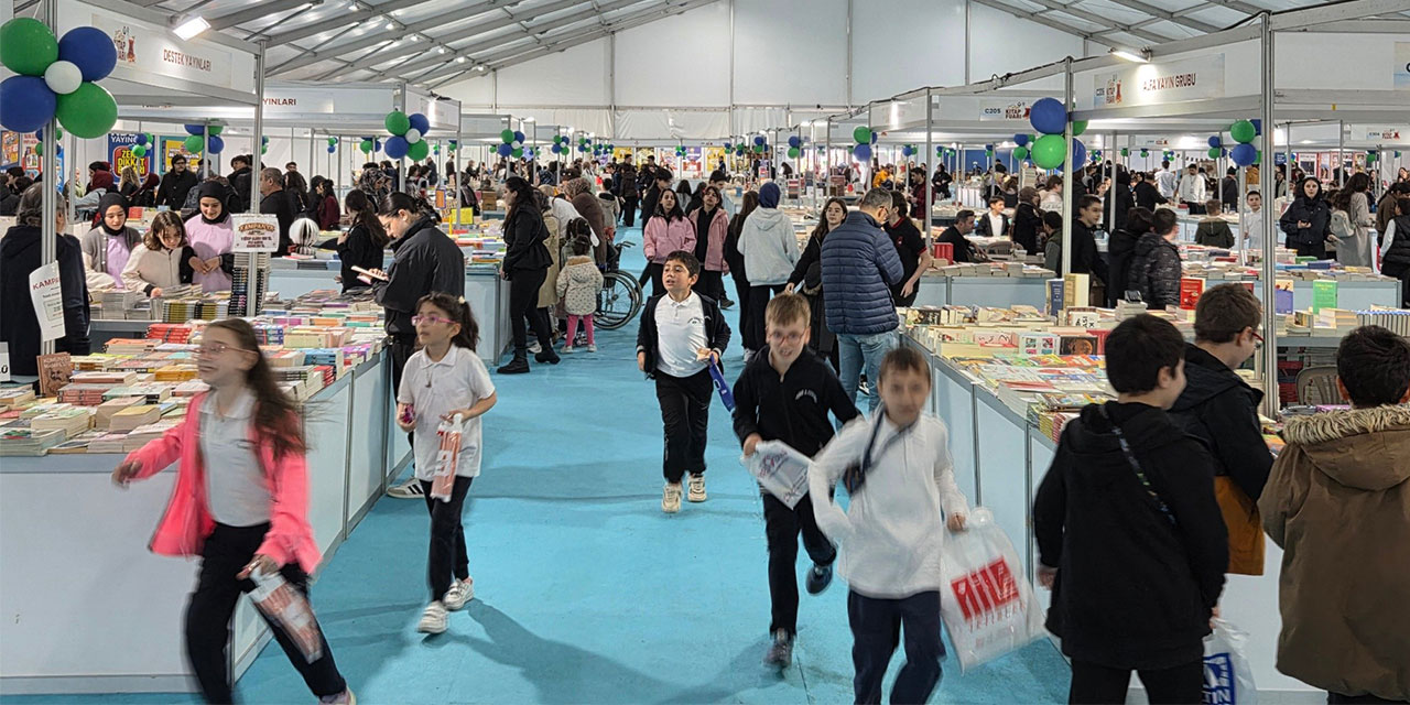 Rize Kitap Fuarı’nda “Etiket” Skandalı: Öğrencilere Ayrı, Veliye Ayrı Fiyat