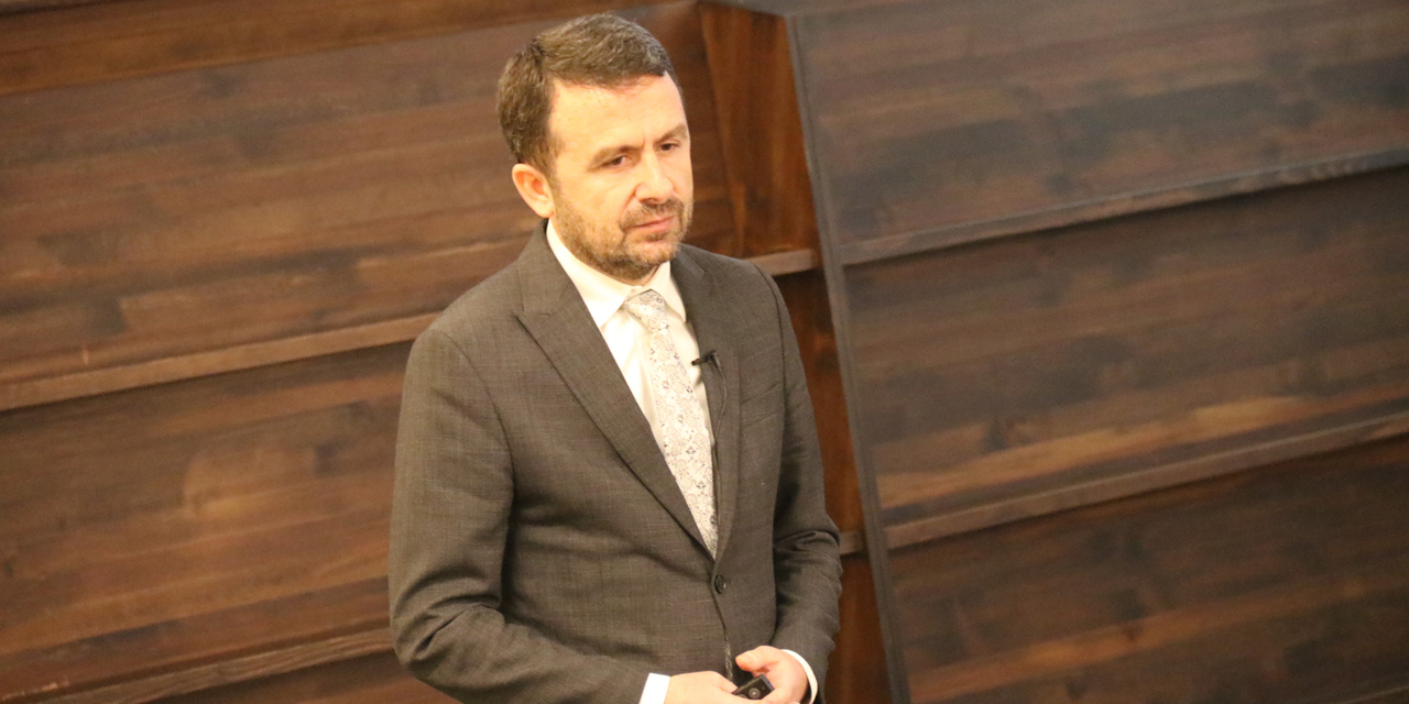 Genel Müdür Çay, "Gazetecilik mesleğinde iş kaybı riskinin söz konusu"