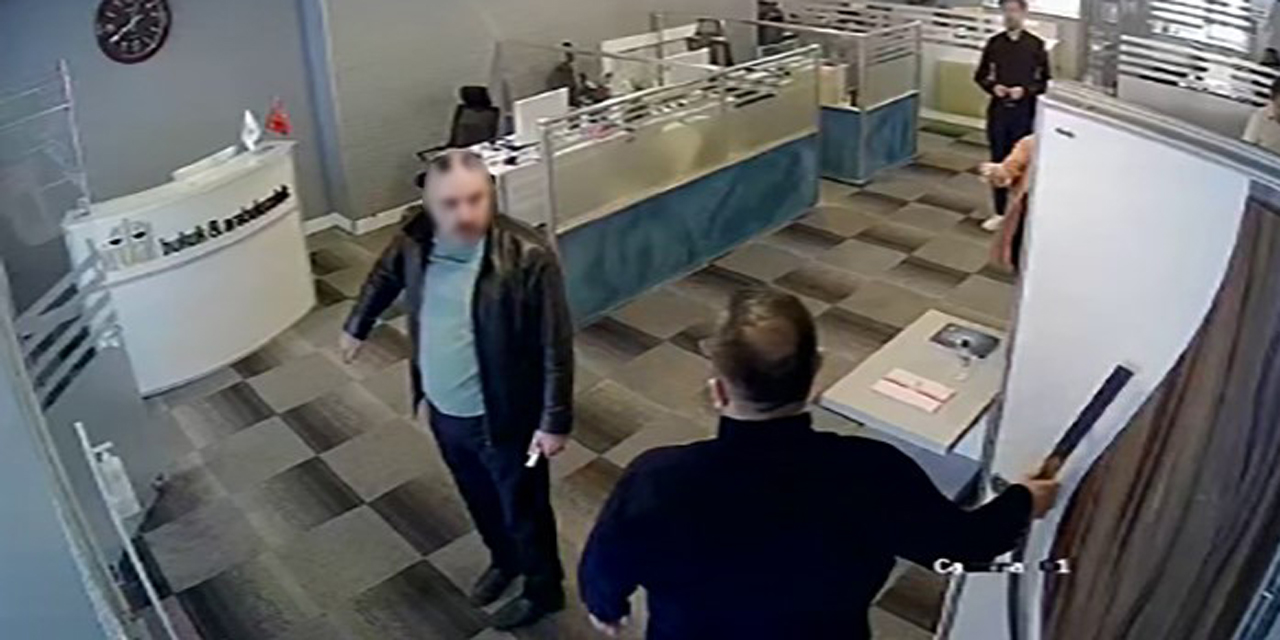 Erzurum'da avukata yapılan bıçaklı saldırının dehşet dolu anları