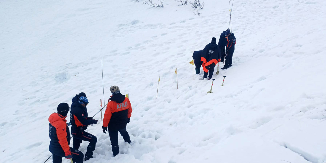 Artvin’de çığ altında kalan çoban 122 gündür kayıp: Arama çalışmaları yeniden başladı