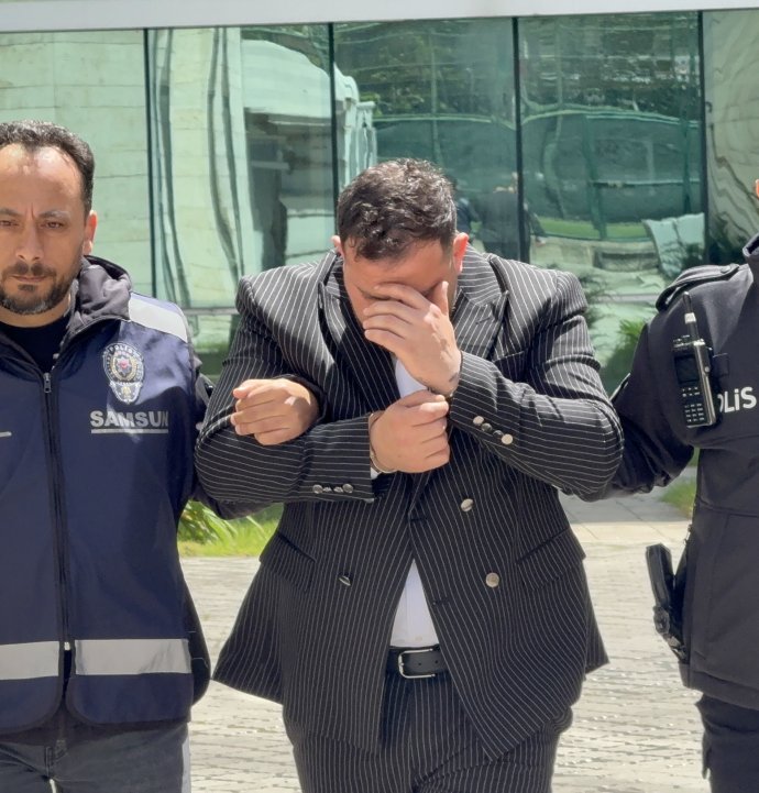 Damadın eniştesi düğün salonu yanında tartıştığı şahsı bıçakladı
