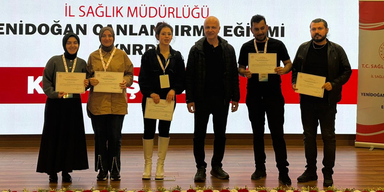 Rize’de 50 Sağlık Personeli Yenidoğan Canlandırma Sertifikasını Aldı