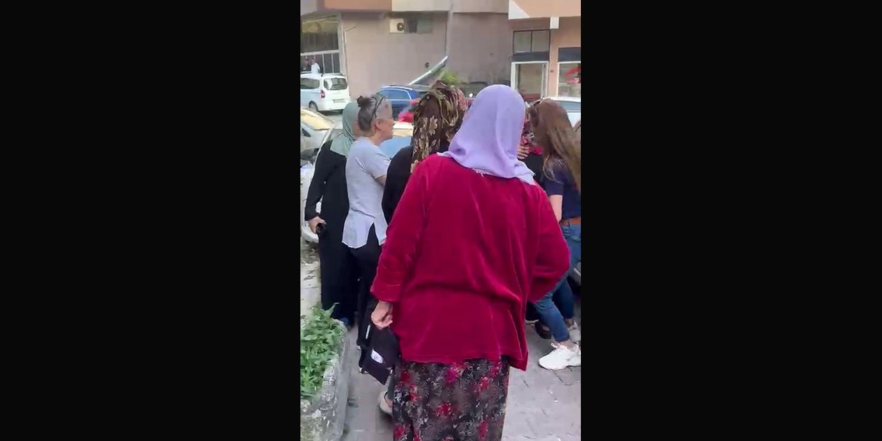 Kızını vuran damadını öldüren kayınvalideyi komşuları alkışlarla karşıladı