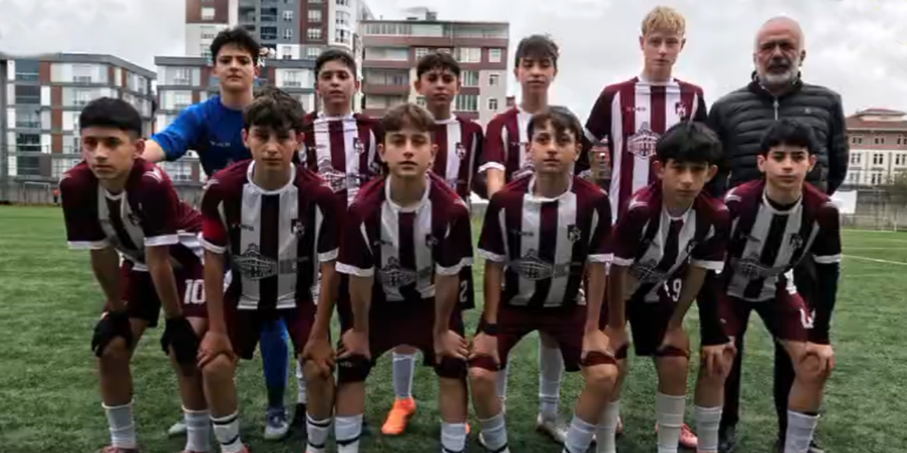 Ardeşenspor U13, Rize İl Özel İdare’yi 3 golle geçti