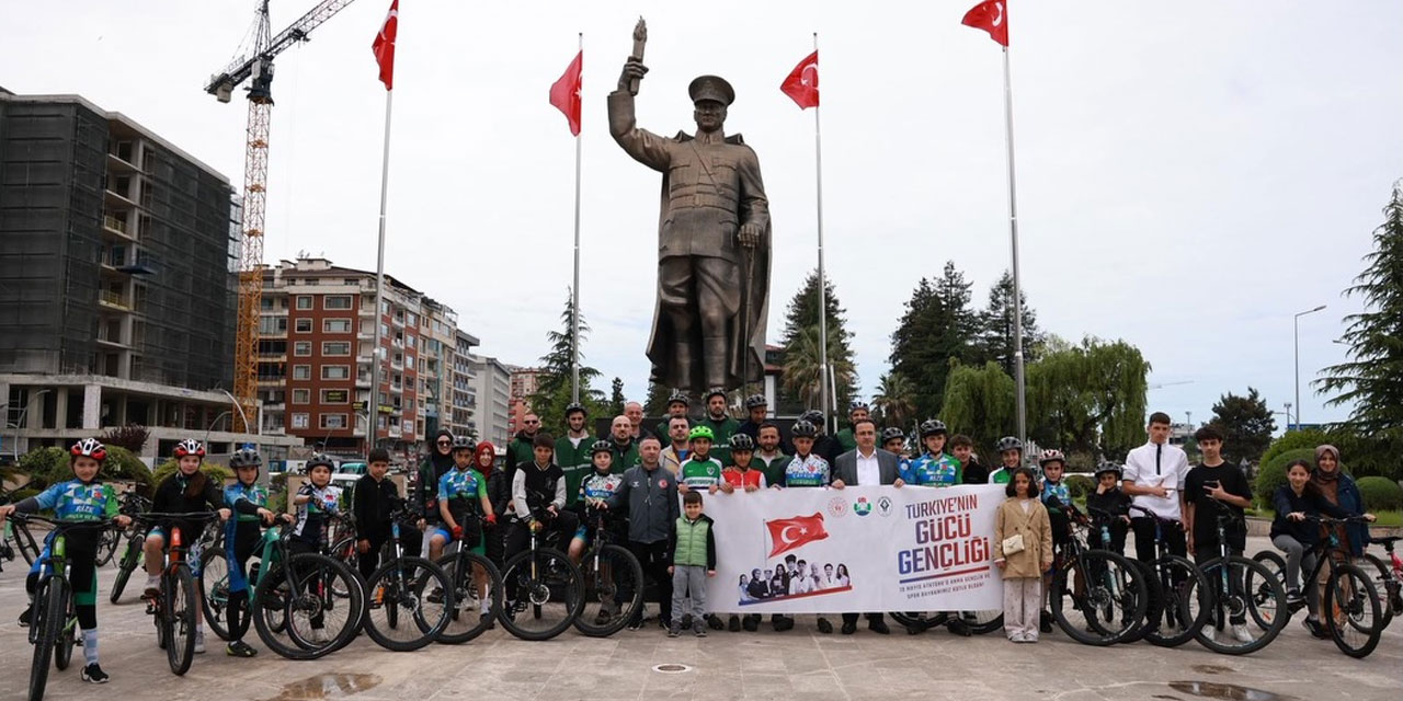 Rize’de 19 Mayıs Coşkusu: Bisiklet Turu ile Kutlama
