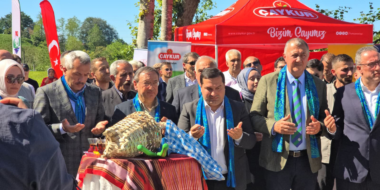 Rize’de çay sezonu karşılama programı düzenlendi
