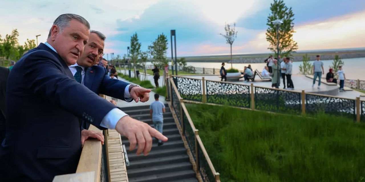 Bakan Osman Aşkın Bak Pazar'da: Rize-Artvin Havalimanı karşısına yeni yaşam alanı