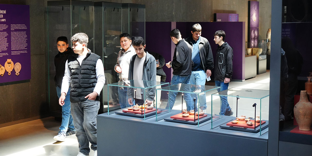 Roma Dönemi’nin cam sanatı Samsun’da sergileniyor
