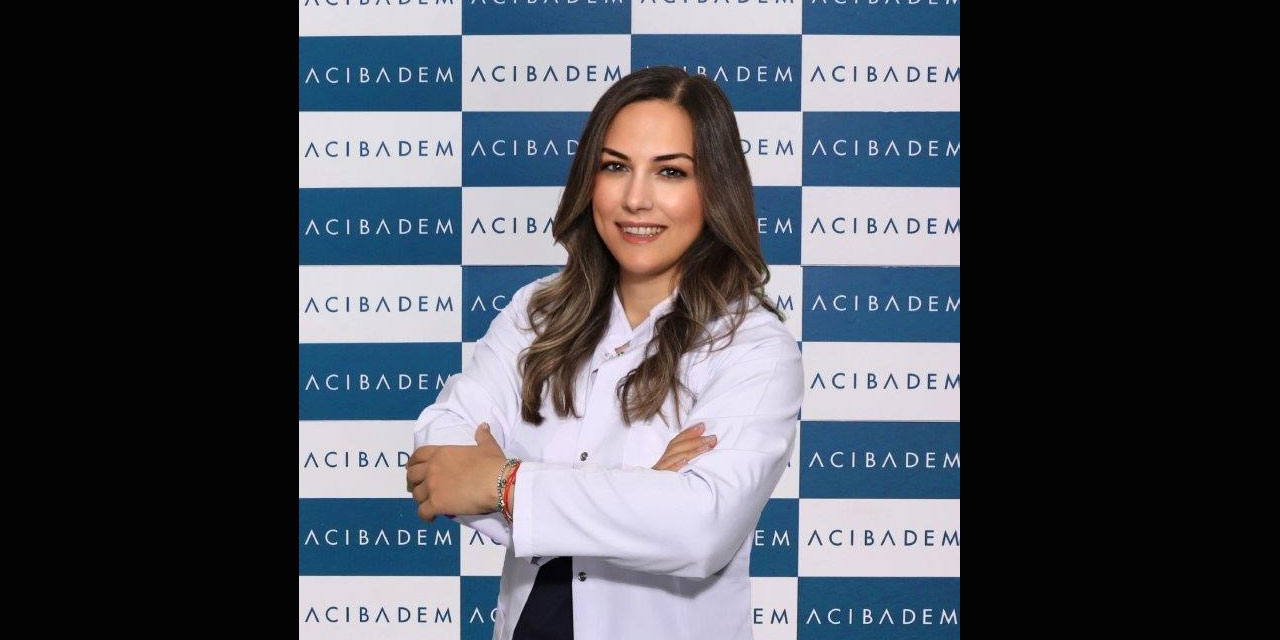 Uzmanından uyarı: "Yazın en büyük hata su yerine çay ve kahve içmek"