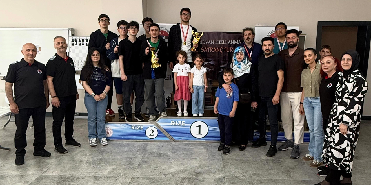 Rize'de Rıdvan Hızlı Satranç Anı Turnuvası gerçekleşti