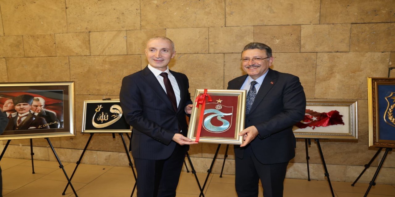 ‘Demir Parmaklıklardan Tuvale, Değişimin ve Emeğin Resmi’ Sergisi