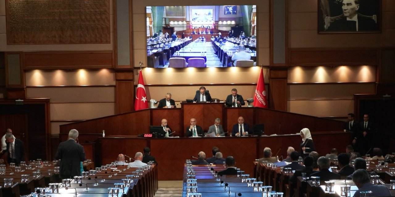 İbb Meclisinde 'Cami' Tartışması