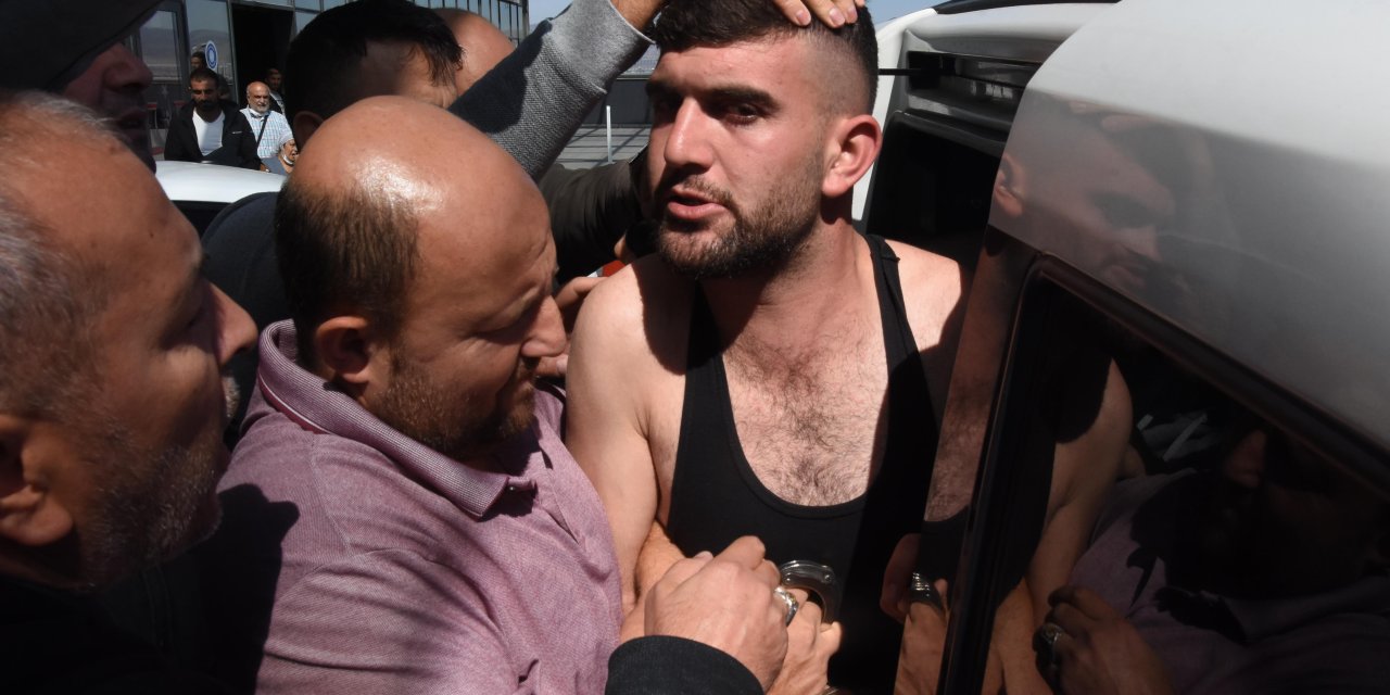 Akrabalarını Öldüren Baba Ve 2 Oğluna, 2'şer Kez Müebbet Hapis Cezası Talebi