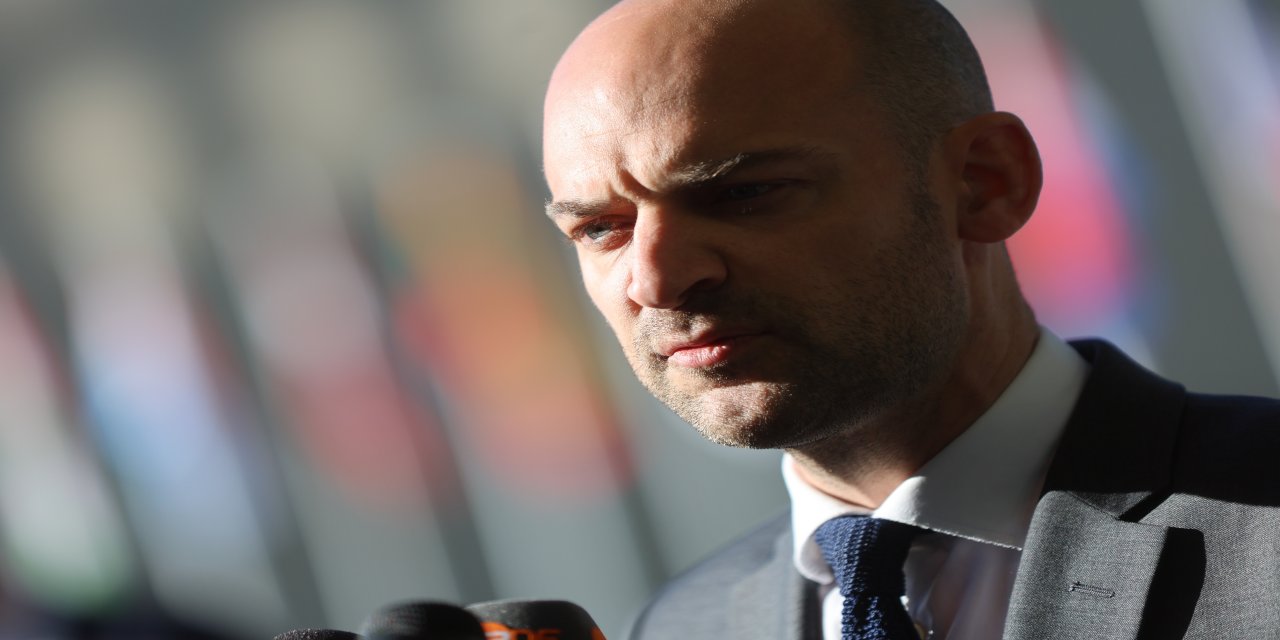 Fransa Dışişleri Bakanı Barrot'tan İsrail'e "Lübnan'a saldırıları durdur" çağrısı