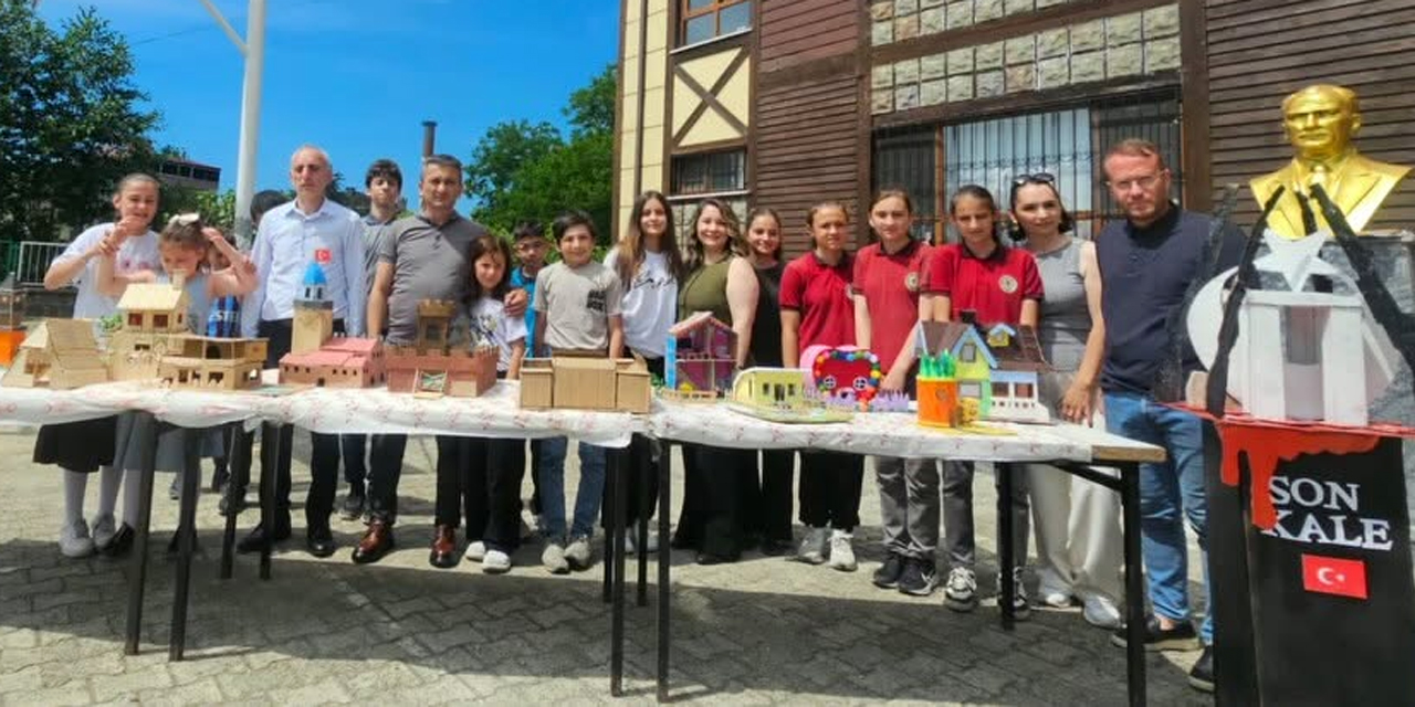 İyidere Halk Eğitim Merkezi Yıl Sonu Sergisi açıldı