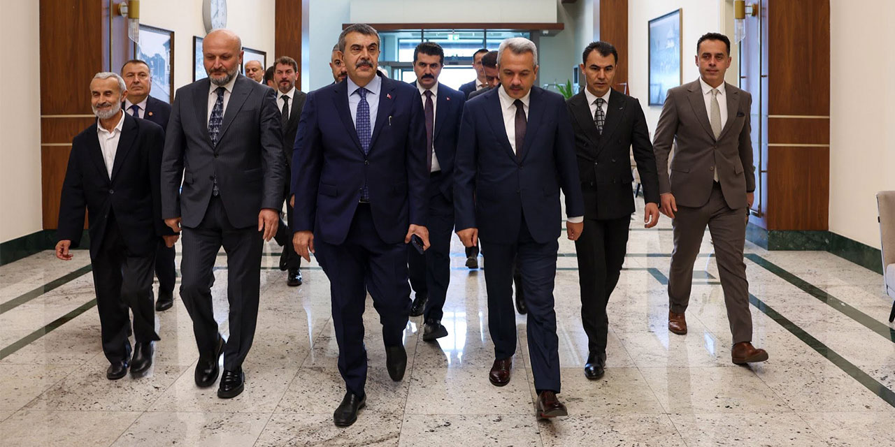 Milli Eğitim Bakanı Yusuf Tekin Rize’ye Geldi