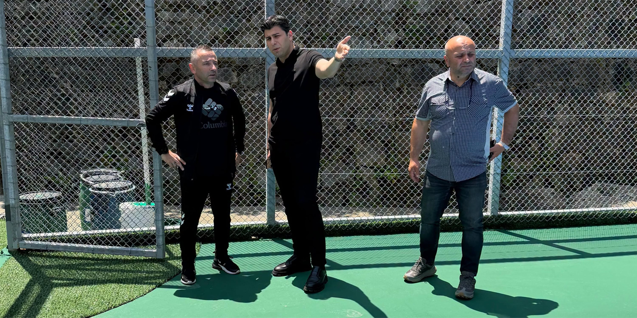 Hemşin, Futbol Sahası, Tenis Kortu ve Genç Ofis için gün sayıyor