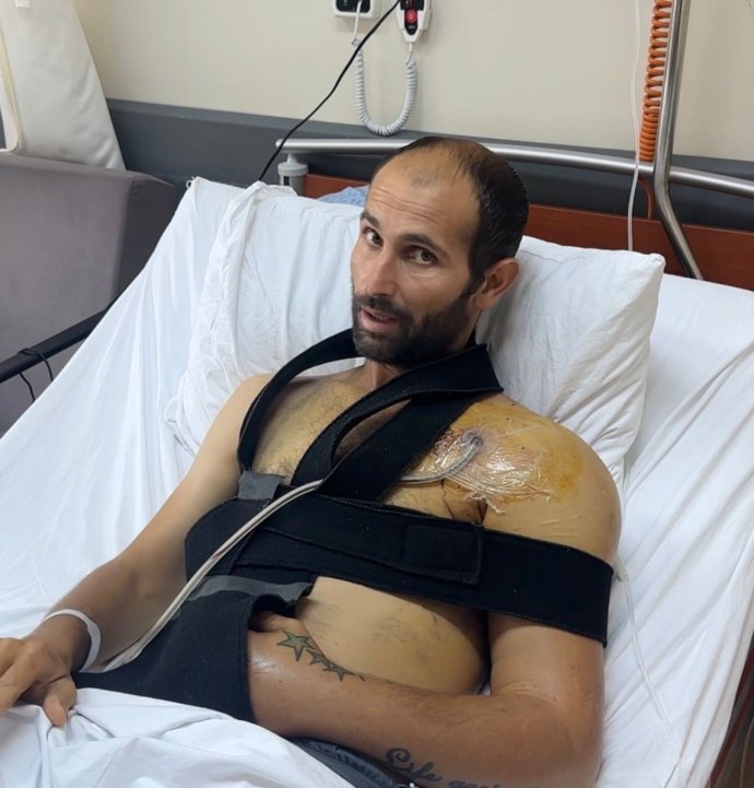 Çöpte bulduğu tabancayı kurcalarken omzundan vuruldu: "Amacım bakmaktı"