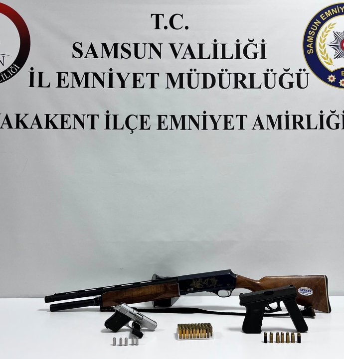 Samsun'da ruhsatsız silah operasyonu: 3 silah ele geçirildi