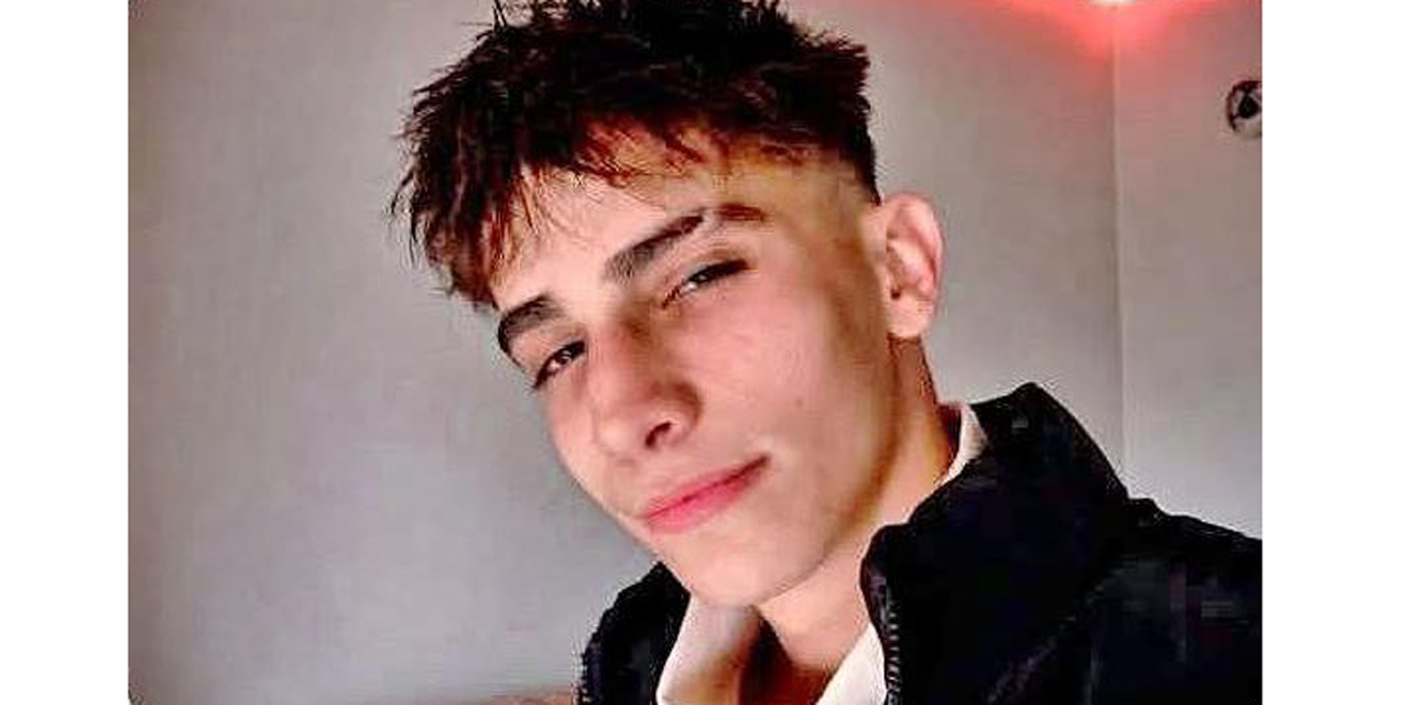 17 yaşındaki motosiklet sürücüsü kazada hayatını kaybetti