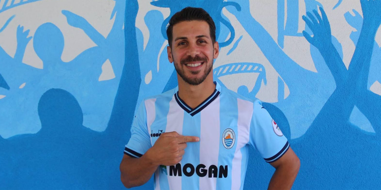 Pazarspor’da Erhan Şengül imzayı attı: Üçüncü yılda da buradayım