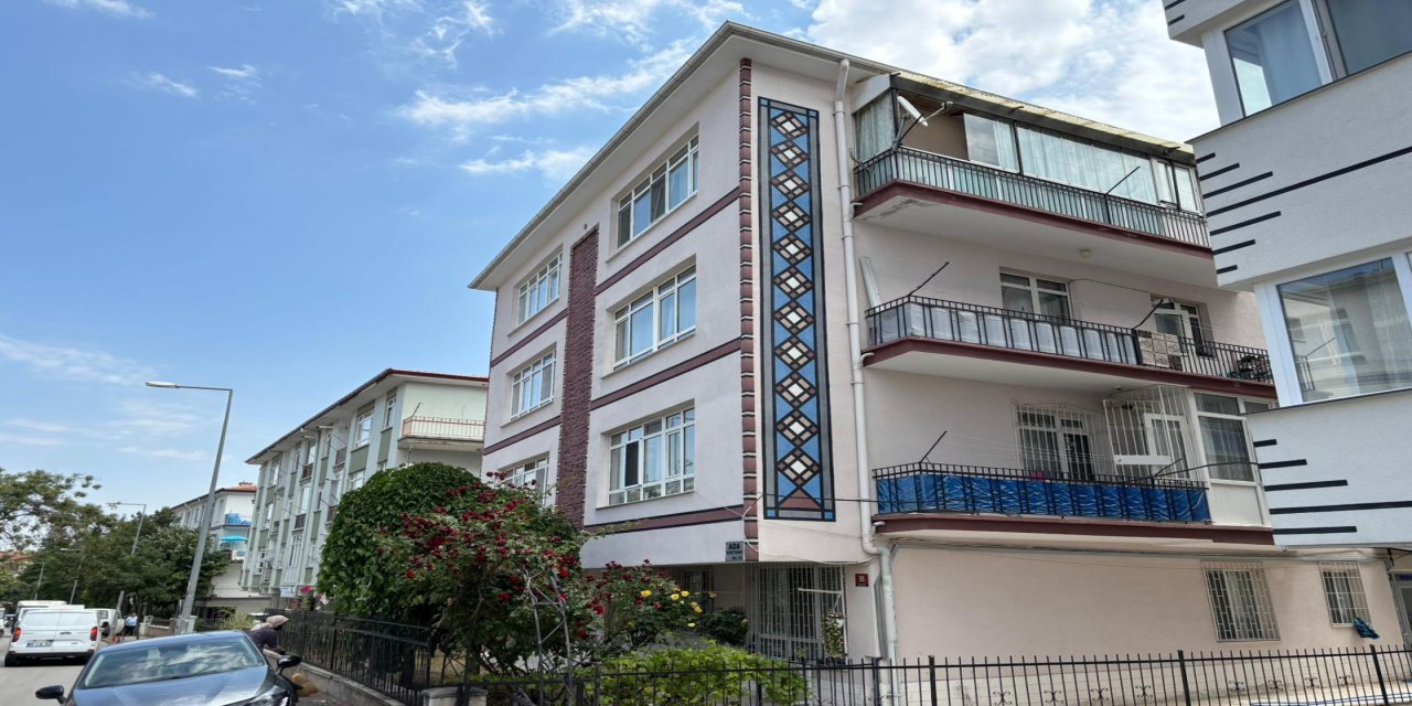 Emekli polis, kendisini yaralayan oğlunu silahıyla öldürdü