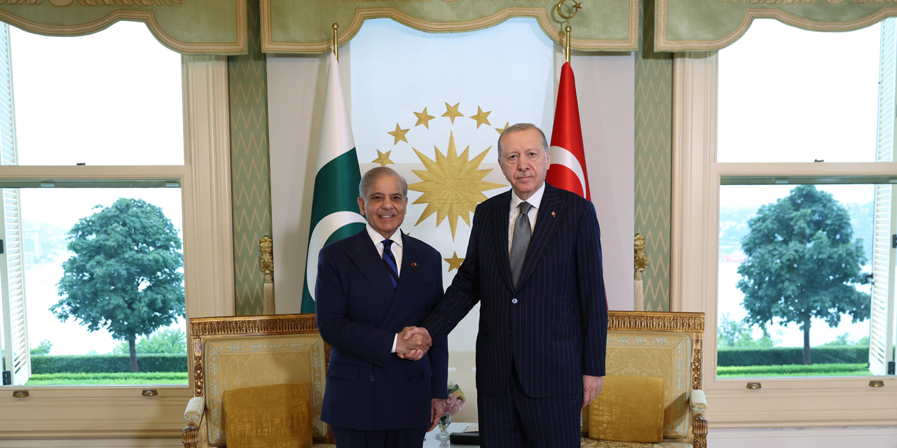 Cumhurbaşkanı Erdoğan, Pakistan Başbakanı Şerif’i resmi törenle karşıladı