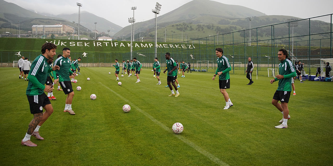 Çaykur Rizespor Erzurum'da Kampa Girdi