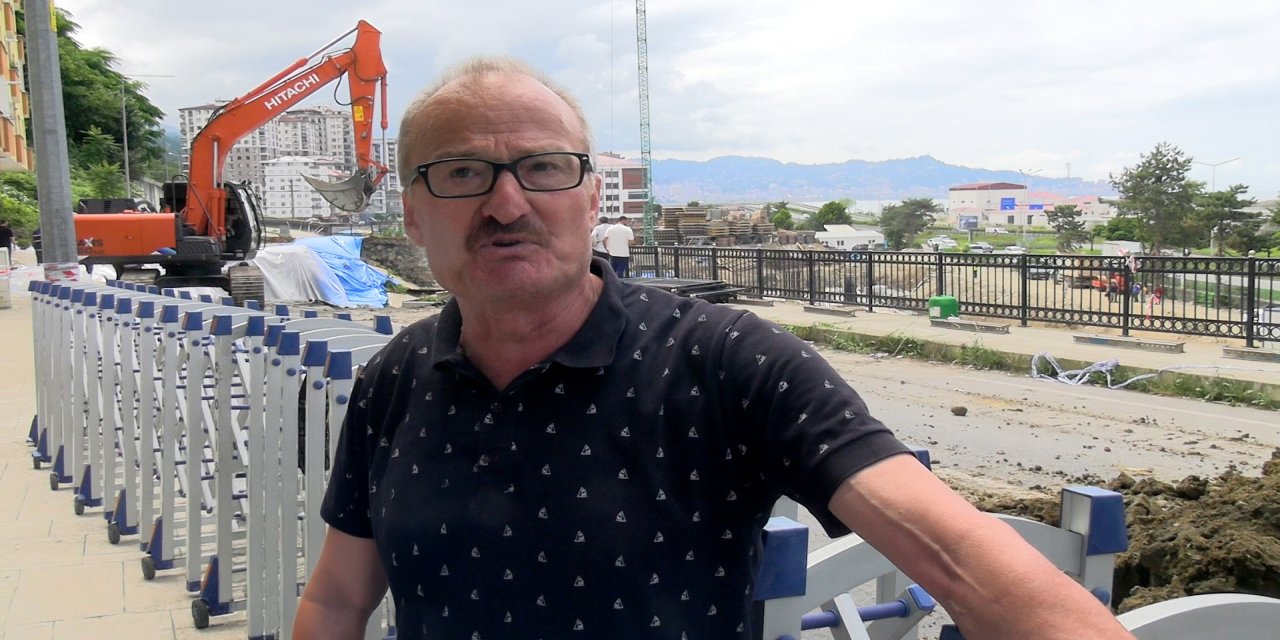 Rize’de çöken yolla ilgili tahliye edilen bina sakinleri "Biz uyarmıştık" dedi