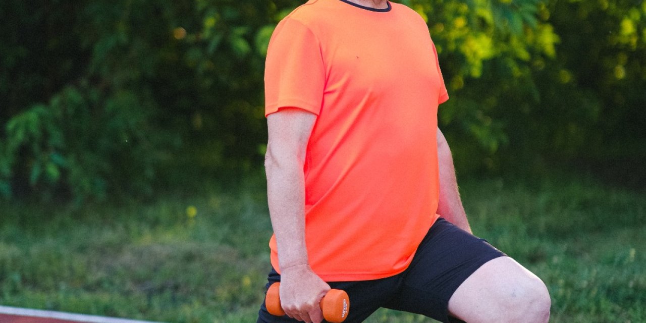 Yürüme Mesafesinde Kısalma Yaşayanlar Dikkat; Spinal Stenoz Görülebilir