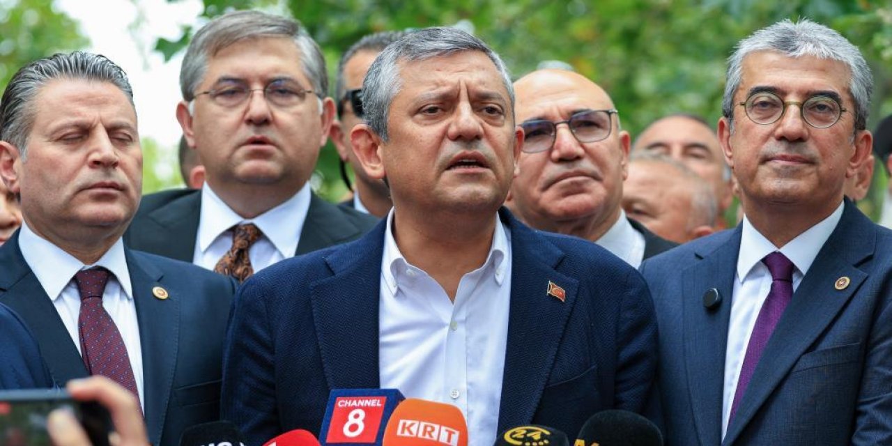 Özgür Özel: "YENİ Parti ilk kez ve son kez ana muhalefet partisi olarak bütçe çalışmalarına katılacak"