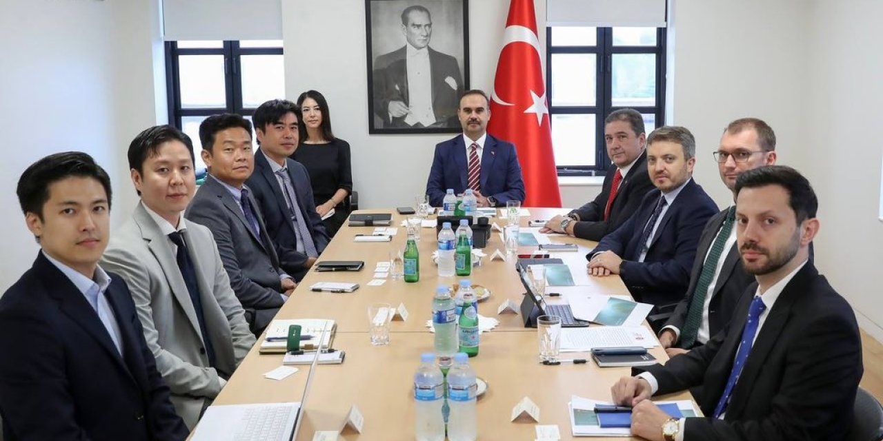 Bakan Kacır, Seul’de Teknoloji Şirketleriyle Toplantı Yaptı