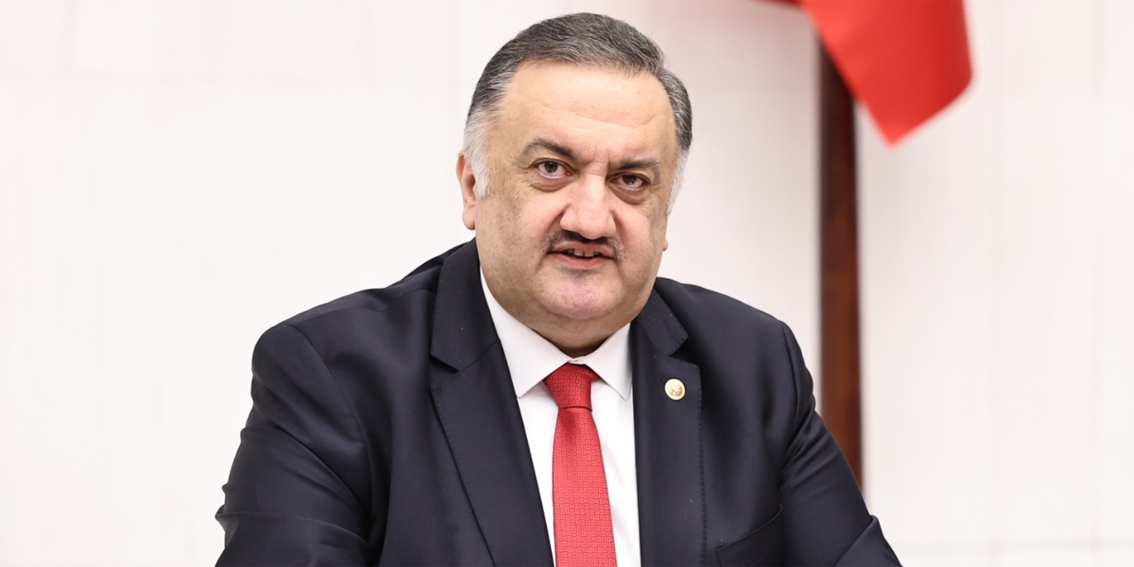 Hasan Karal'dan Yunanistan'a Laz Böreği Tepkisi