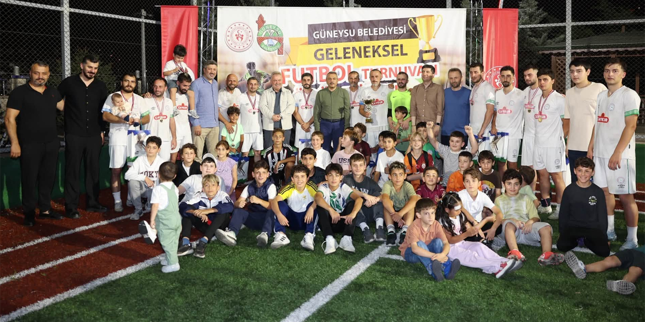 Güneysu Futbol Turnuvası'nın Şampiyonu Meşemiçalar Oldu