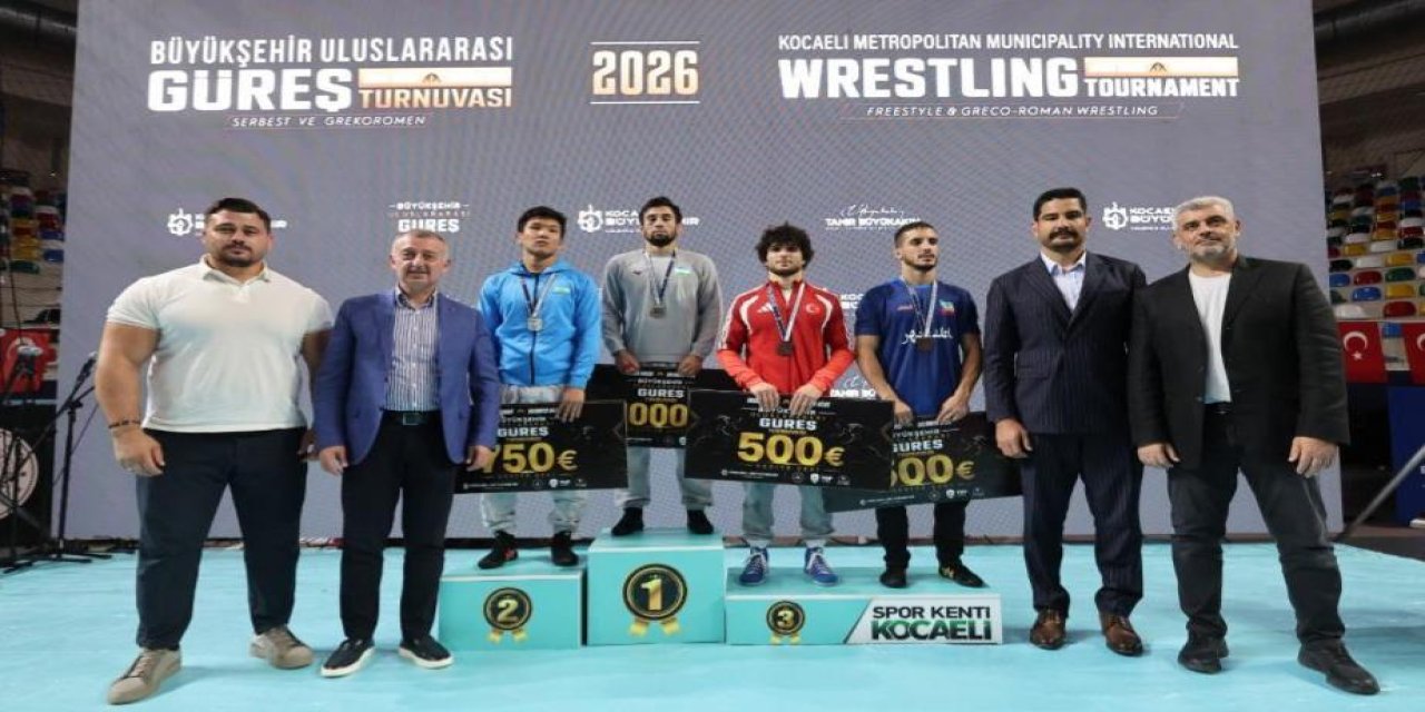 Uluslararası güreş turnuvasında Türk sporcular 27 madalya kazandı