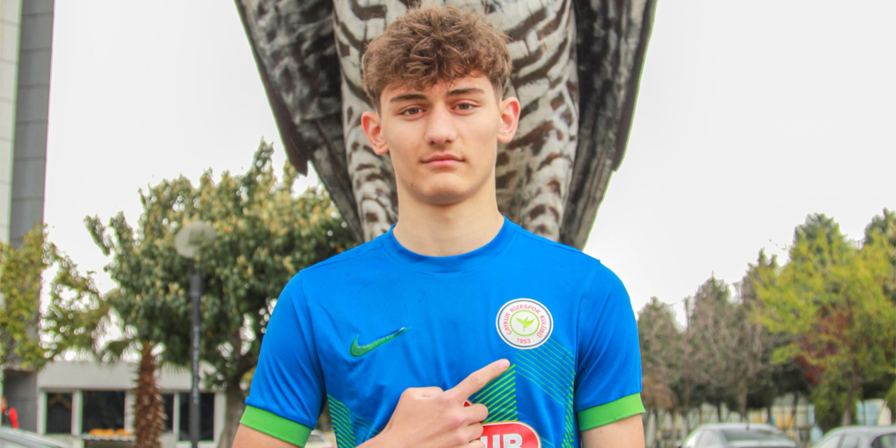 Çaykur Rizespor'un Genç Yıldızı Bedirhan Çalhanoğlu'na Milli Davet