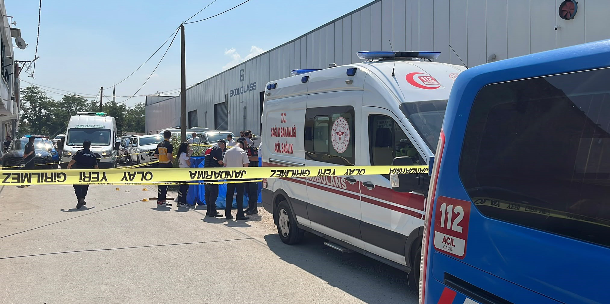 Bursa'da dedikodu cinneti...Eniştesi ve eşini öldürdü