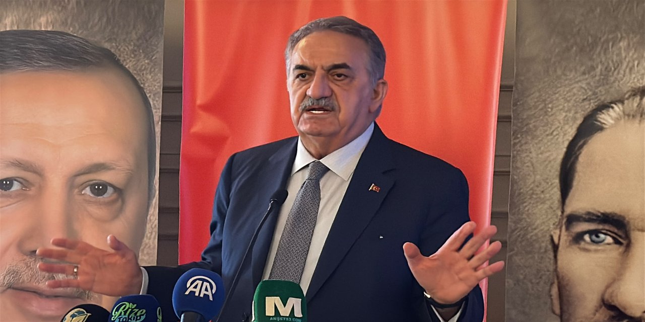 Hayati Yazıcı, Rize'de konuştu