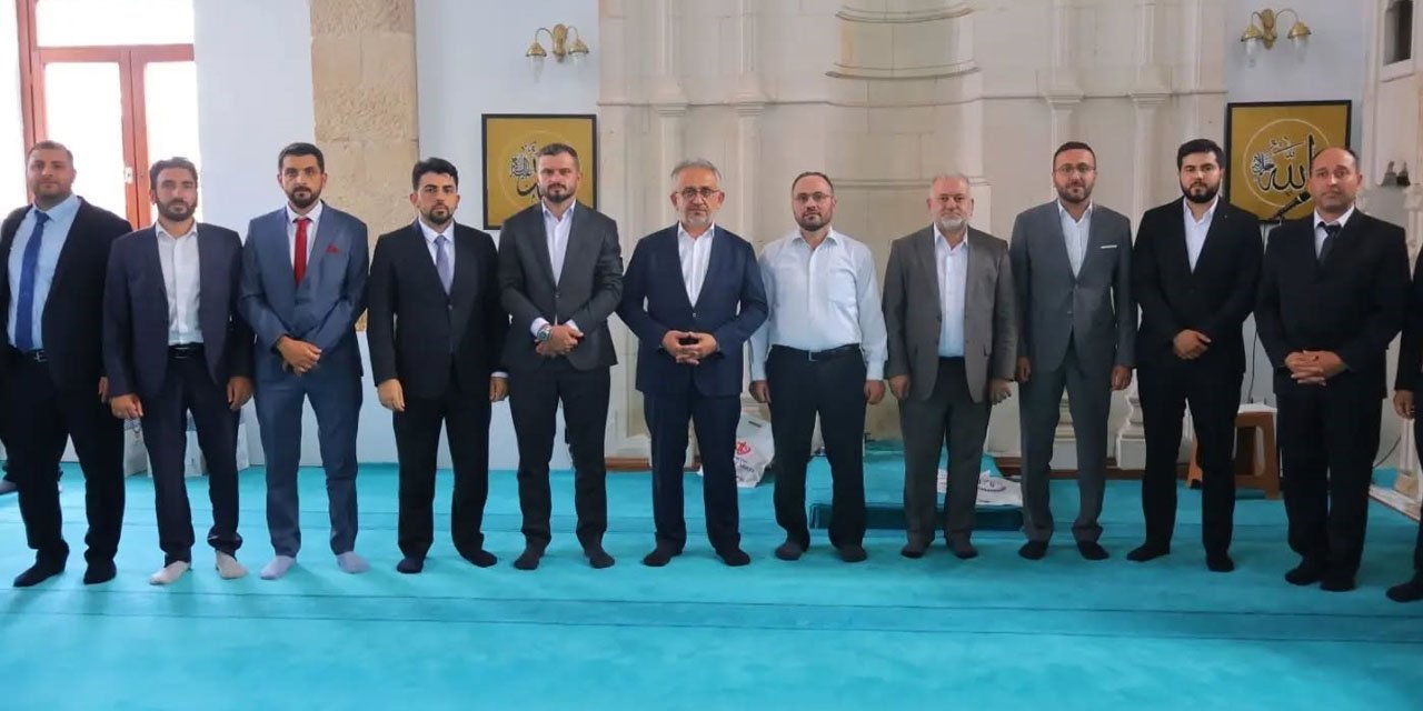 Karadeniz’in En Güzel Ezan Okuyan Din Görevlileri Bayburt’ta Yarıştı: Rize’ye Ezanı Güzel Okuma Yarışmasında Bölge 3.’lüğü