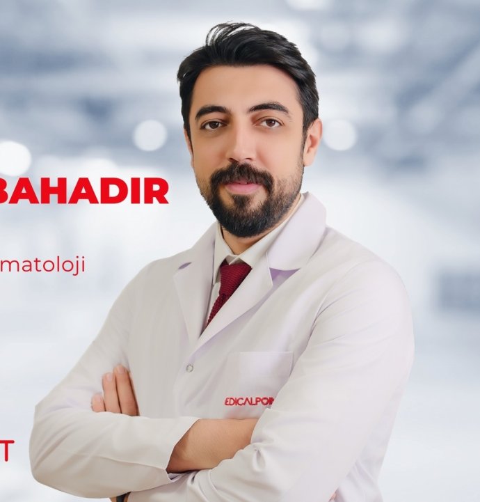Doç. Dr. Tekin: "Skolyoz erken tanıyla kontrol altına alınabilir"