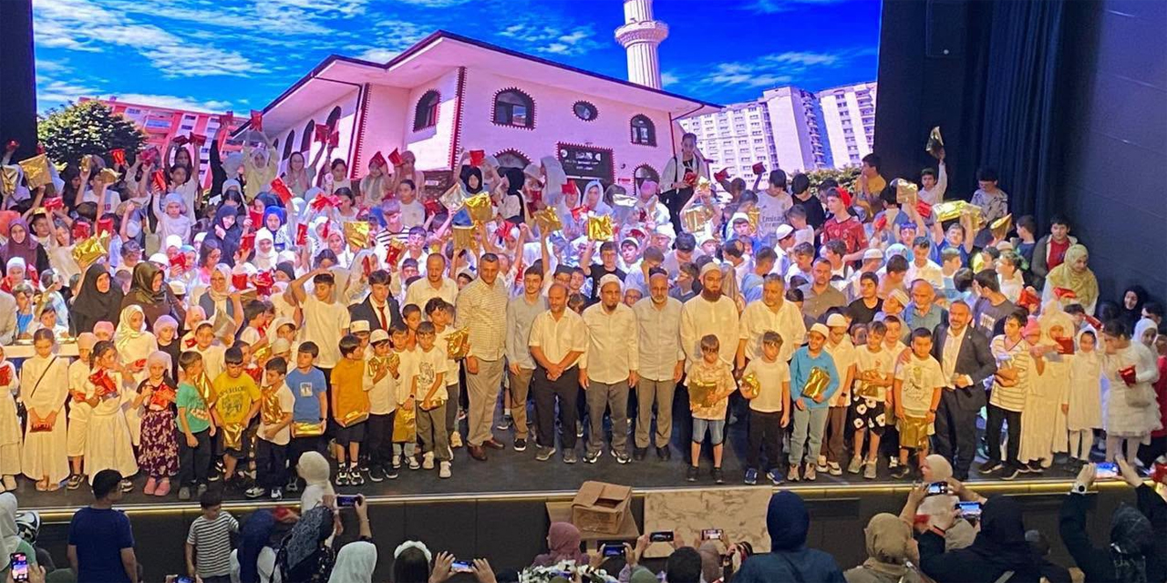 Rize'de 730 Öğrencinin Katılımıyla Yaz Kur'an Kursu Kapanış Programı
