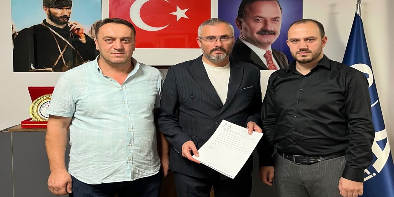 Derepazarı’nda Anahtar Parti İlçe Başkanlığına Timuçin Kapoğlu Atandı