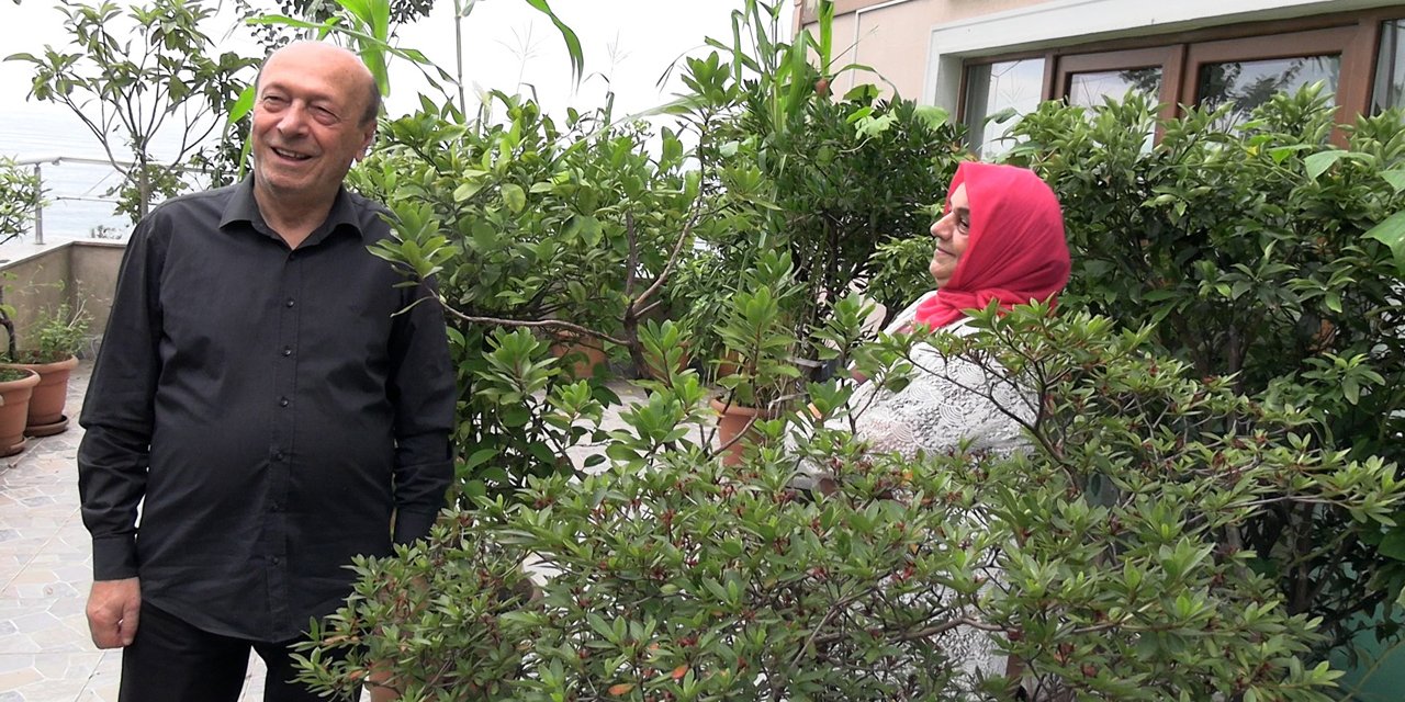 102 saksıyla köy hayatını apartman balkonuna taşıdılar