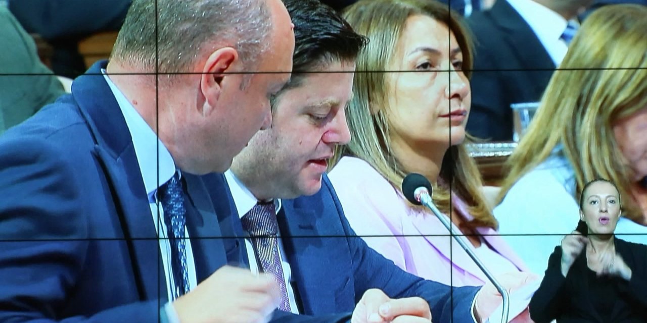 İstanbul'da Suya Yüzde 25 Zam Geldi