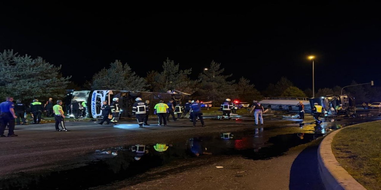 Kayseri’de feci kaza: Yolcu otobüsü ile yakıt tankeri taşıyan tır çarpıştı: Yaklaşık 30 yaralı