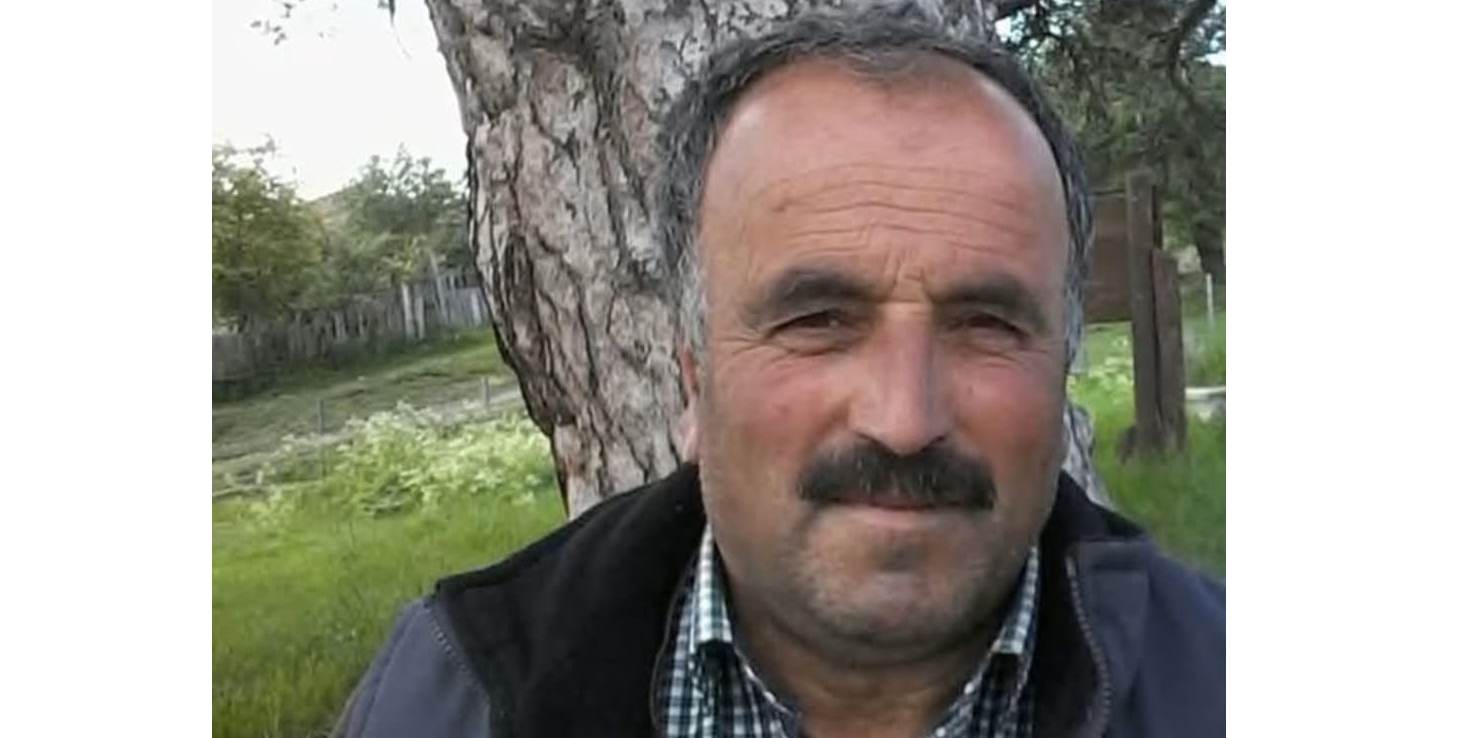 Üzerine ağaç devrilen vatandaş hayatını kaybetti
