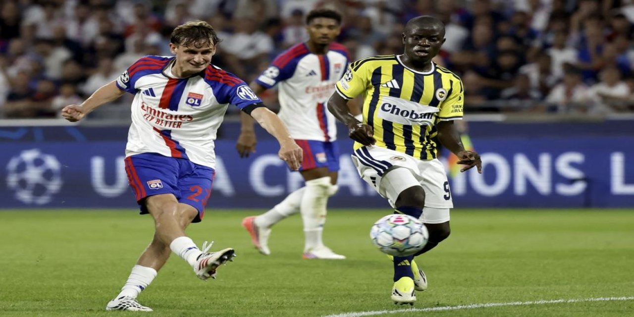 Fenerbahçe Tarih Yazdı: Lyon'u Geçerek Şampiyonlar Ligi'nde