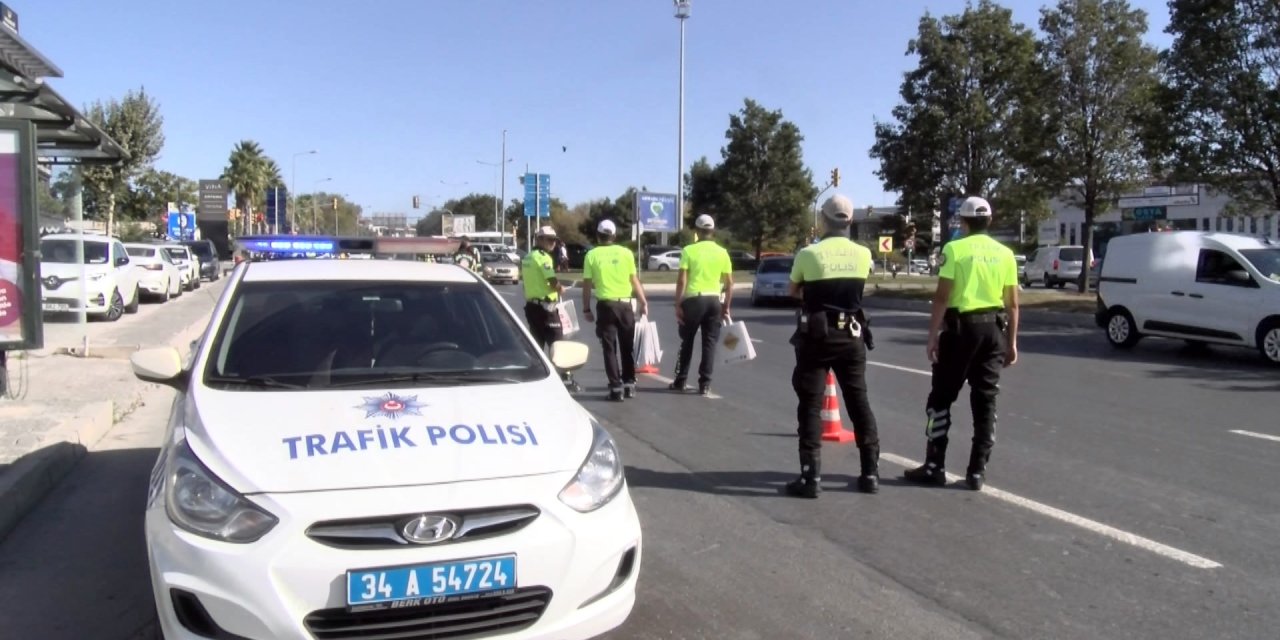 Bakırköy'de Okul Servisleri Denetlendi