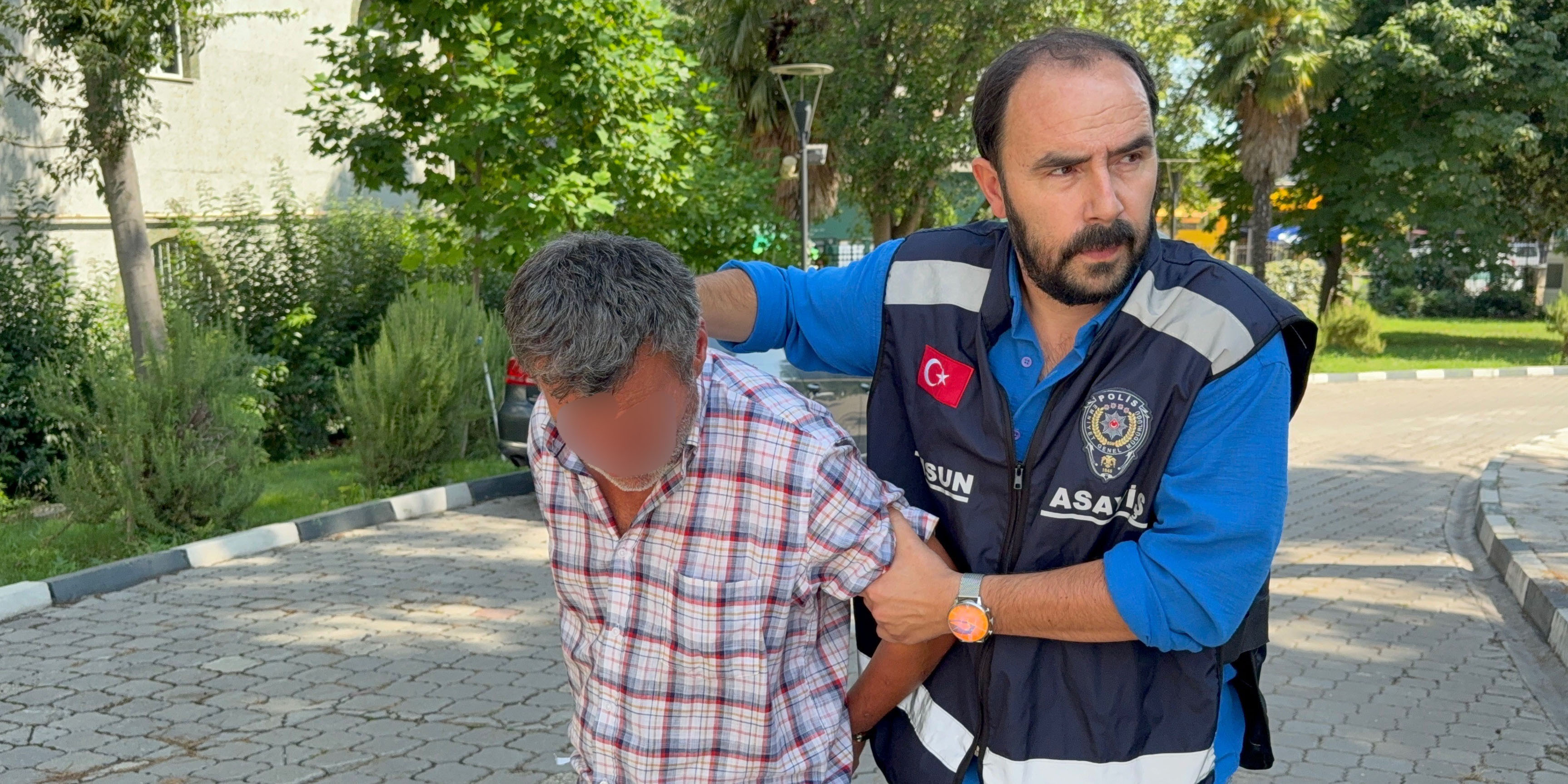 İlleri dolaşarak kuyumculardan hırsızlık yapıyor: 100 bin liralık ziynet eşyası çalınca yakalandı
