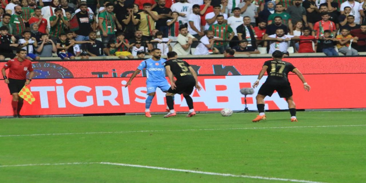 Amed Sportif Faaliyetler, Trabzonspor'u Evinde Geçti: 2-1